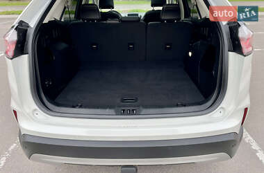 Внедорожник / Кроссовер Ford Edge 2022 в 