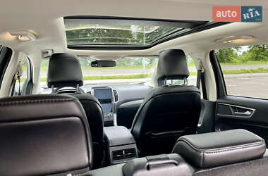 Внедорожник / Кроссовер Ford Edge 2022 в 