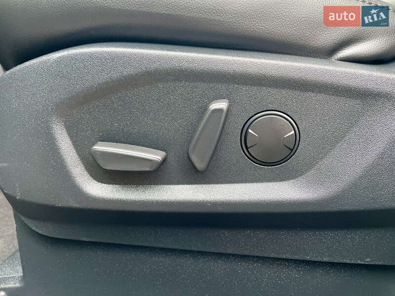 Внедорожник / Кроссовер Ford Edge 2022 в Ровно