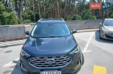 Внедорожник / Кроссовер Ford Edge 2018 в 