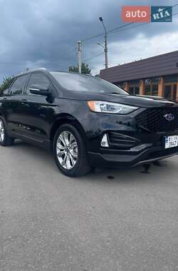 Внедорожник / Кроссовер Ford Edge 2019 в 