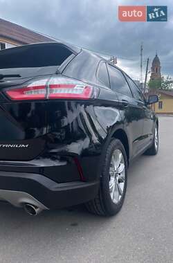 Внедорожник / Кроссовер Ford Edge 2019 в 
