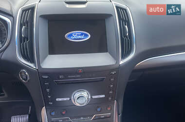 Внедорожник / Кроссовер Ford Edge 2019 в 