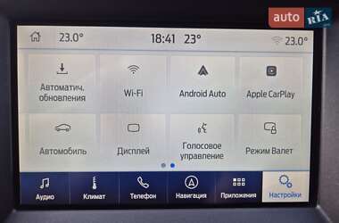 Внедорожник / Кроссовер Ford Edge 2018 в 
