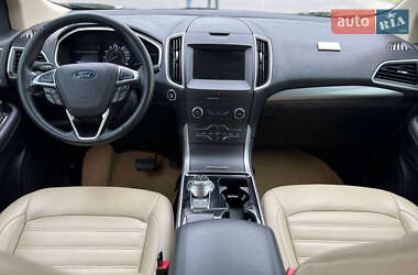 Внедорожник / Кроссовер Ford Edge 2019 в 