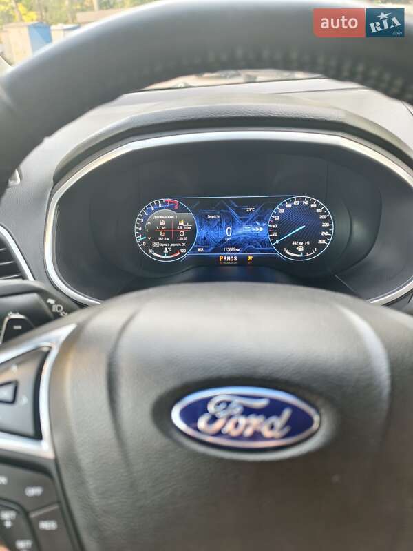Внедорожник / Кроссовер Ford Edge 2018 в Тернополе