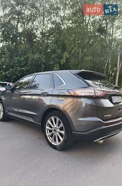 Внедорожник / Кроссовер Ford Edge 2018 в 