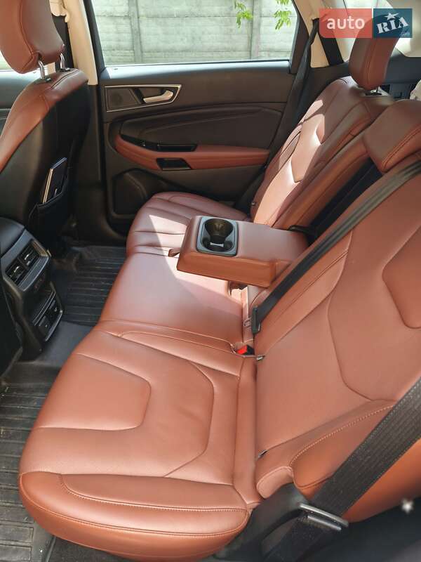 Внедорожник / Кроссовер Ford Edge 2019 в Ивано-Франковске