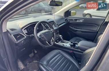 Внедорожник / Кроссовер Ford Edge 2016 в 