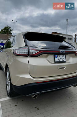 Внедорожник / Кроссовер Ford Edge 2017 в 