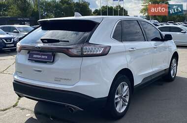 Внедорожник / Кроссовер Ford Edge 2017 в 