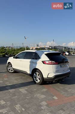 Внедорожник / Кроссовер Ford Edge 2019 в 