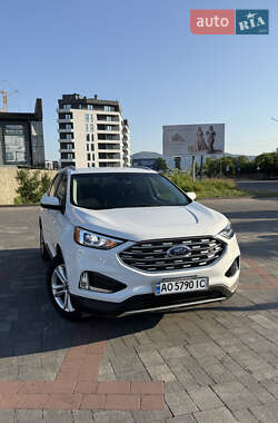 Внедорожник / Кроссовер Ford Edge 2019 в 