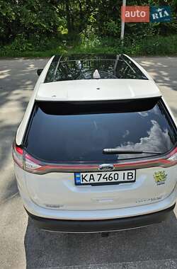 Внедорожник / Кроссовер Ford Edge 2015 в 
