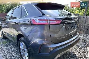 Внедорожник / Кроссовер Ford Edge 2022 в 
