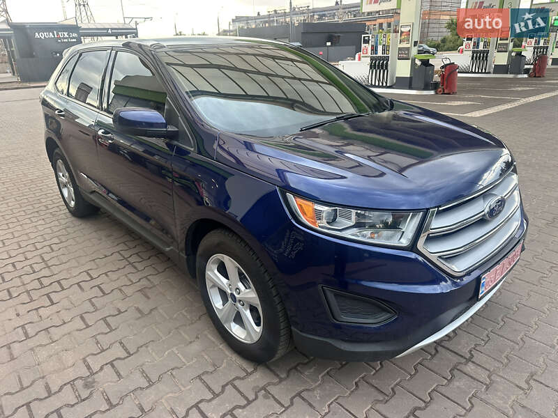 Внедорожник / Кроссовер Ford Edge 2016 в 