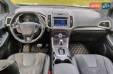 Внедорожник / Кроссовер Ford Edge 2016 в 