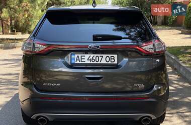 Внедорожник / Кроссовер Ford Edge 2015 в 