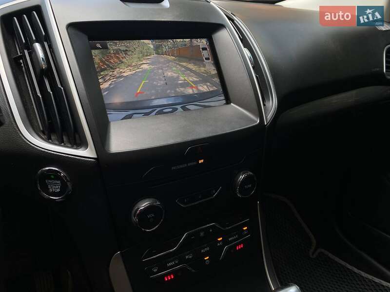 Внедорожник / Кроссовер Ford Edge 2015 в Днепре