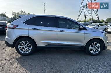 Внедорожник / Кроссовер Ford Edge 2017 в 