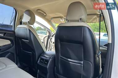 Внедорожник / Кроссовер Ford Edge 2017 в 