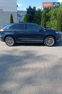 Внедорожник / Кроссовер Ford Edge 2022 в 
