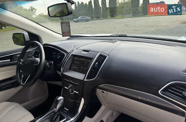 Внедорожник / Кроссовер Ford Edge 2015 в 