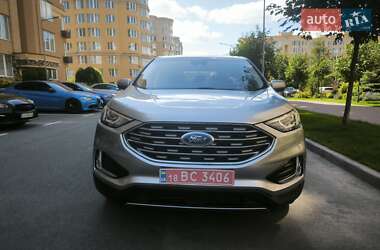 Внедорожник / Кроссовер Ford Edge 2022 в 