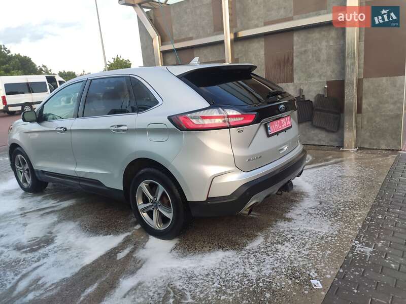Внедорожник / Кроссовер Ford Edge 2019 в Сарнах