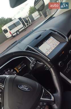 Внедорожник / Кроссовер Ford Edge 2019 в 