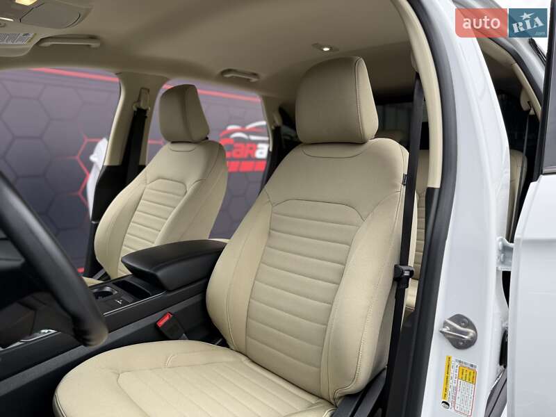 Внедорожник / Кроссовер Ford Edge 2022 в Днепре фото 23 Внедорожник / Кроссовер Ford Edge 2022 в Днепре