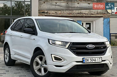 Внедорожник / Кроссовер Ford Edge 2018 в 
