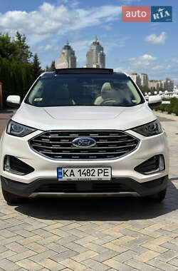 Внедорожник / Кроссовер Ford Edge 2019 в 