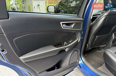 Внедорожник / Кроссовер Ford Edge 2020 в 