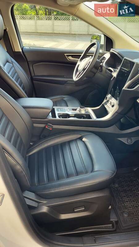 Позашляховик / Кросовер Ford Edge 2023 в Івано-Франківську