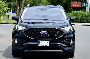 Внедорожник / Кроссовер Ford Edge 2019 в 