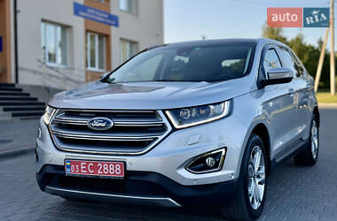 Внедорожник / Кроссовер Ford Edge 2017 в 
