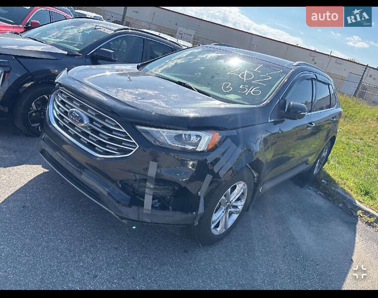 Внедорожник / Кроссовер Ford Edge 2020 в 