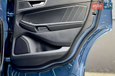 Внедорожник / Кроссовер Ford Edge 2019 в 