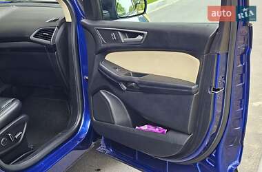 Внедорожник / Кроссовер Ford Edge 2015 в 