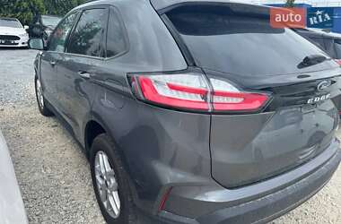 Позашляховик / Кросовер Ford Edge 2023 в 