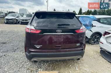 Внедорожник / Кроссовер Ford Edge 2020 в 