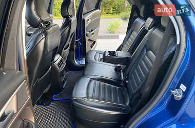 Внедорожник / Кроссовер Ford Edge 2018 в 