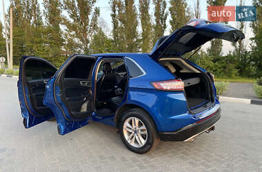 Внедорожник / Кроссовер Ford Edge 2018 в 
