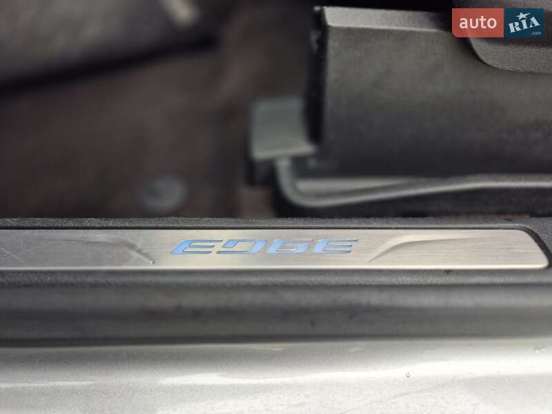 Позашляховик / Кросовер Ford Edge 2019 в Житомирі