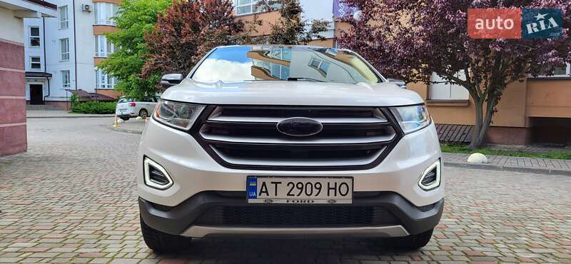Внедорожник / Кроссовер Ford Edge 2017 в 