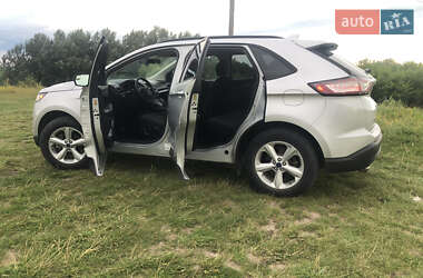 Внедорожник / Кроссовер Ford Edge 2015 в 