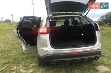 Внедорожник / Кроссовер Ford Edge 2015 в 