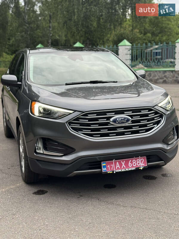 Внедорожник / Кроссовер Ford Edge 2022 в 