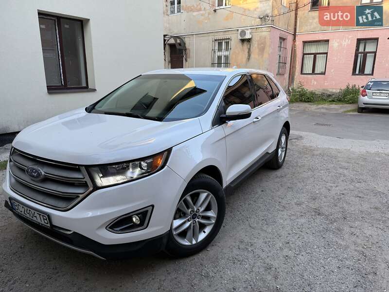 Внедорожник / Кроссовер Ford Edge 2017 в 